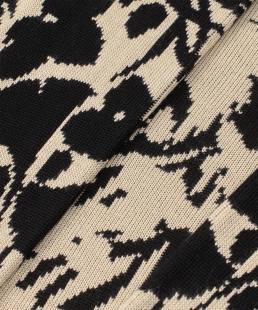 Luciana Kofta, Black