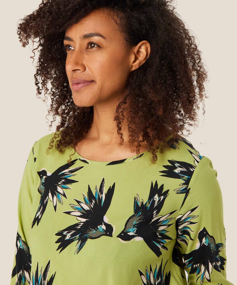 Kay Topp, Fern