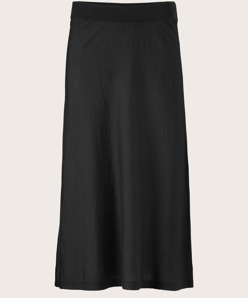 Stina Kjol, Black