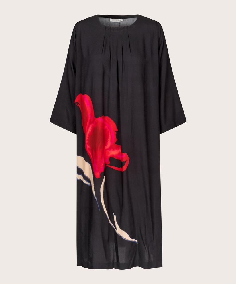 Nafiala Klänning, Haute Red