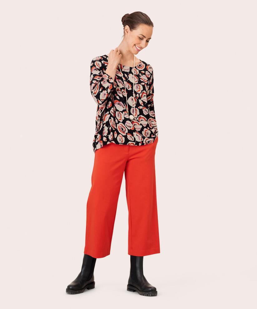 Becca Topp, Red Clay