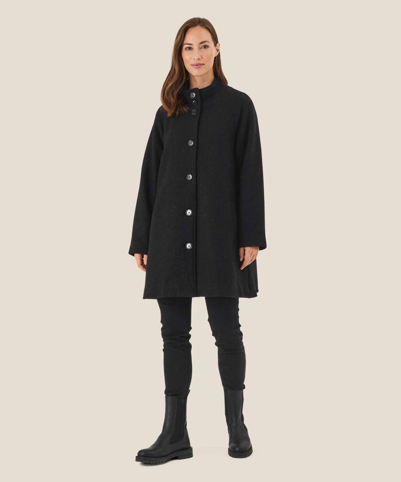 Teresa Ullkappa, Black