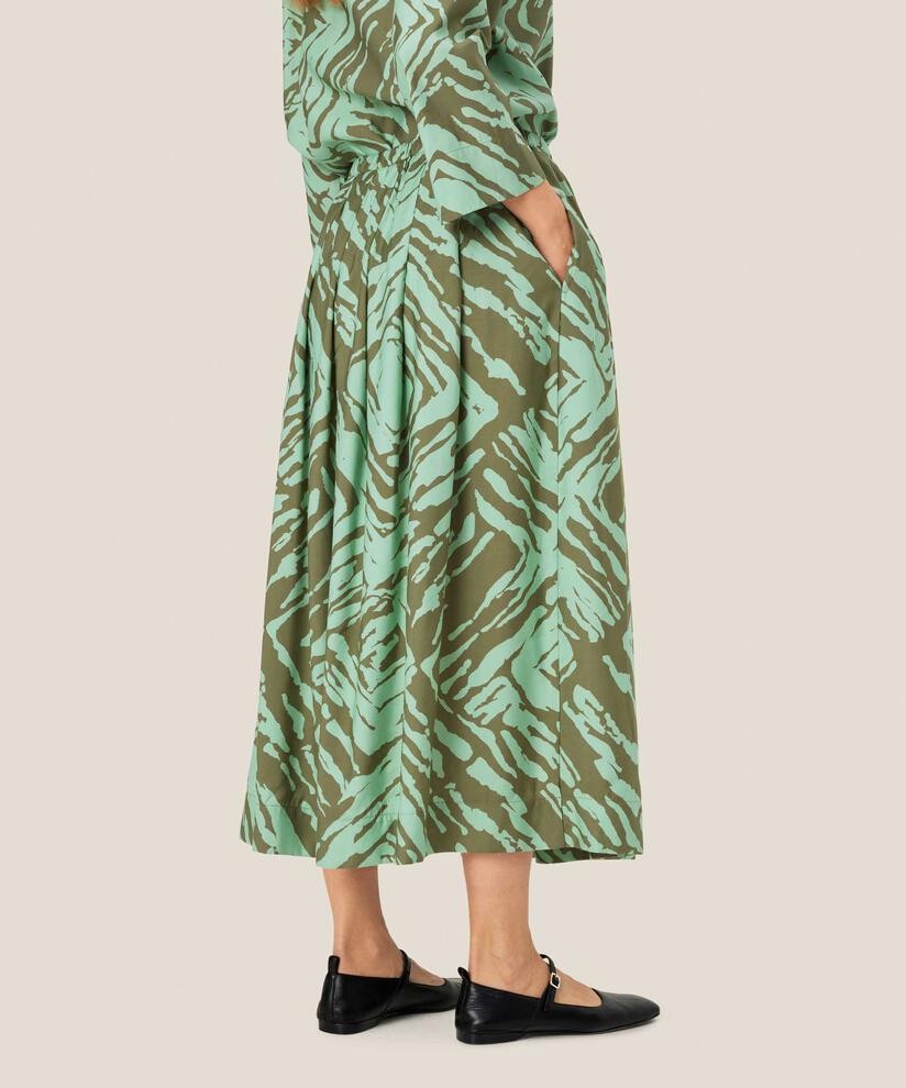 Siffan Kjol, D. Lichen Green