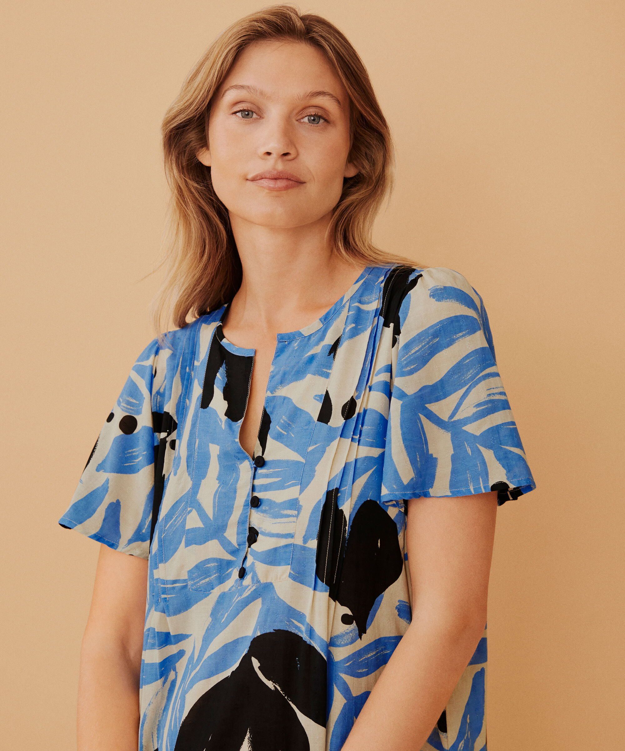 Nabha Klänning, Marina