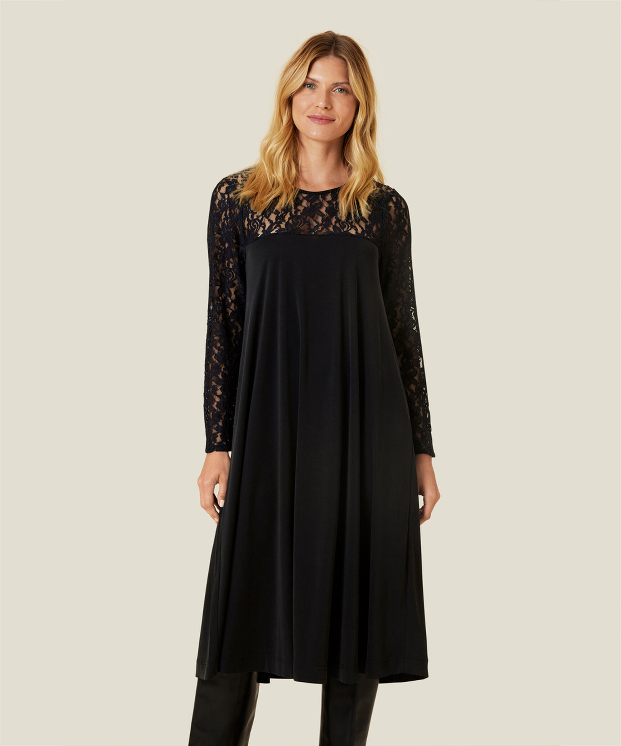 NERIDA JERSEY KLÄNNING, Black