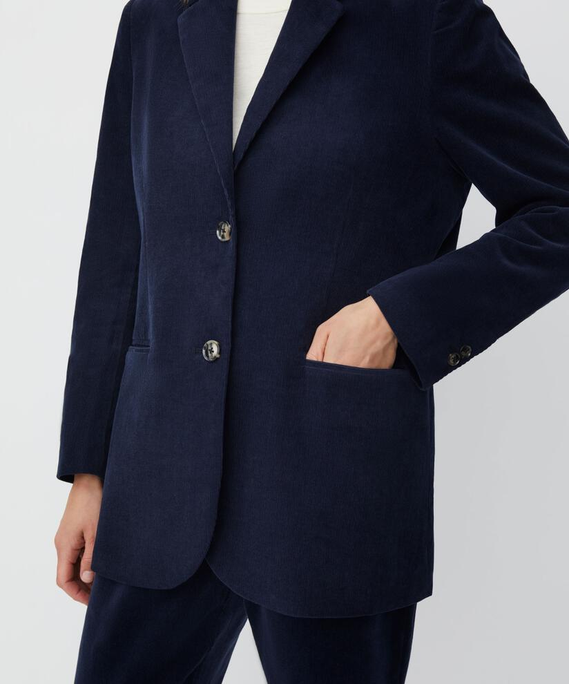 Jaxi Jacka, Navy Blazer