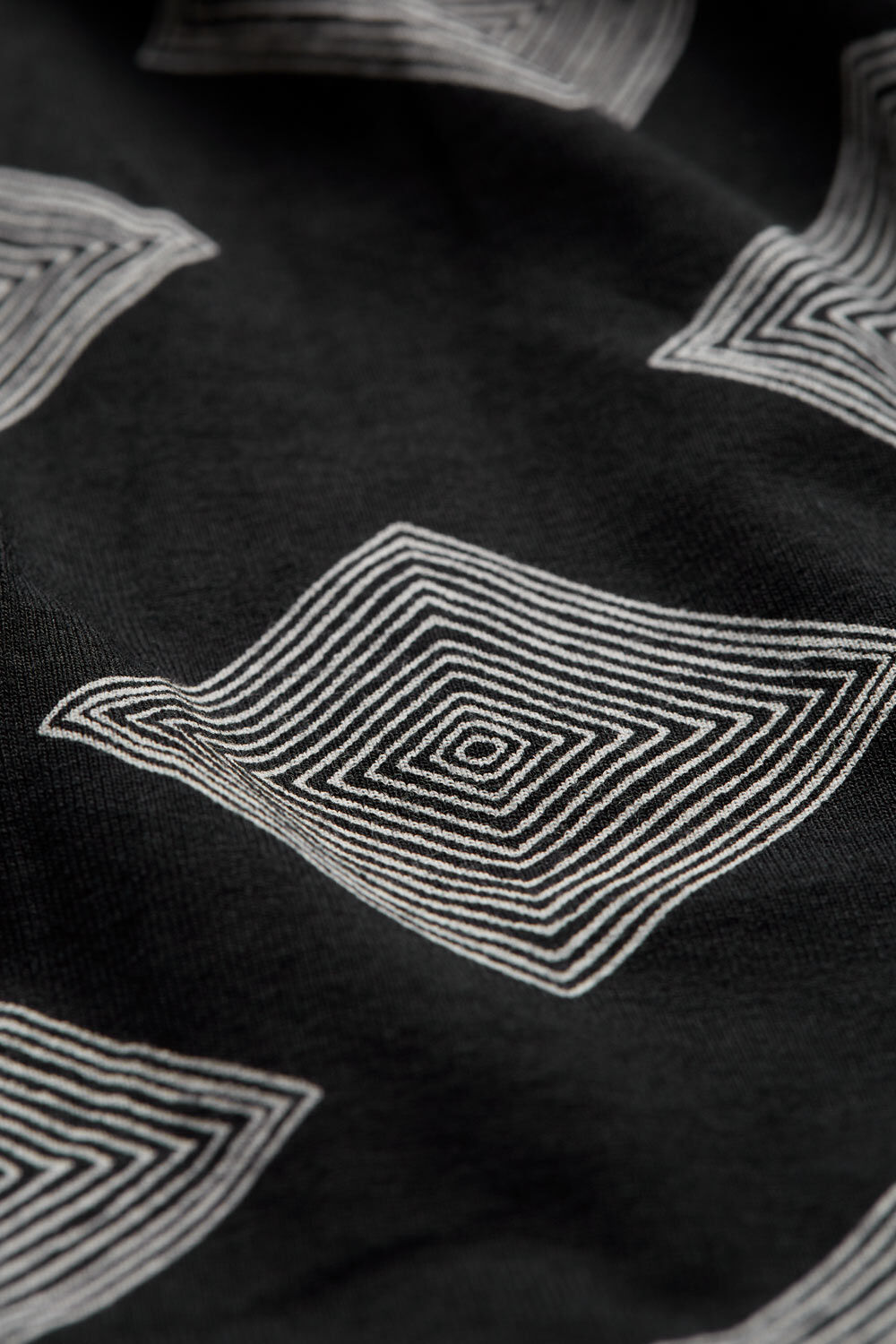 NIMA KL&Auml;NNING, Black