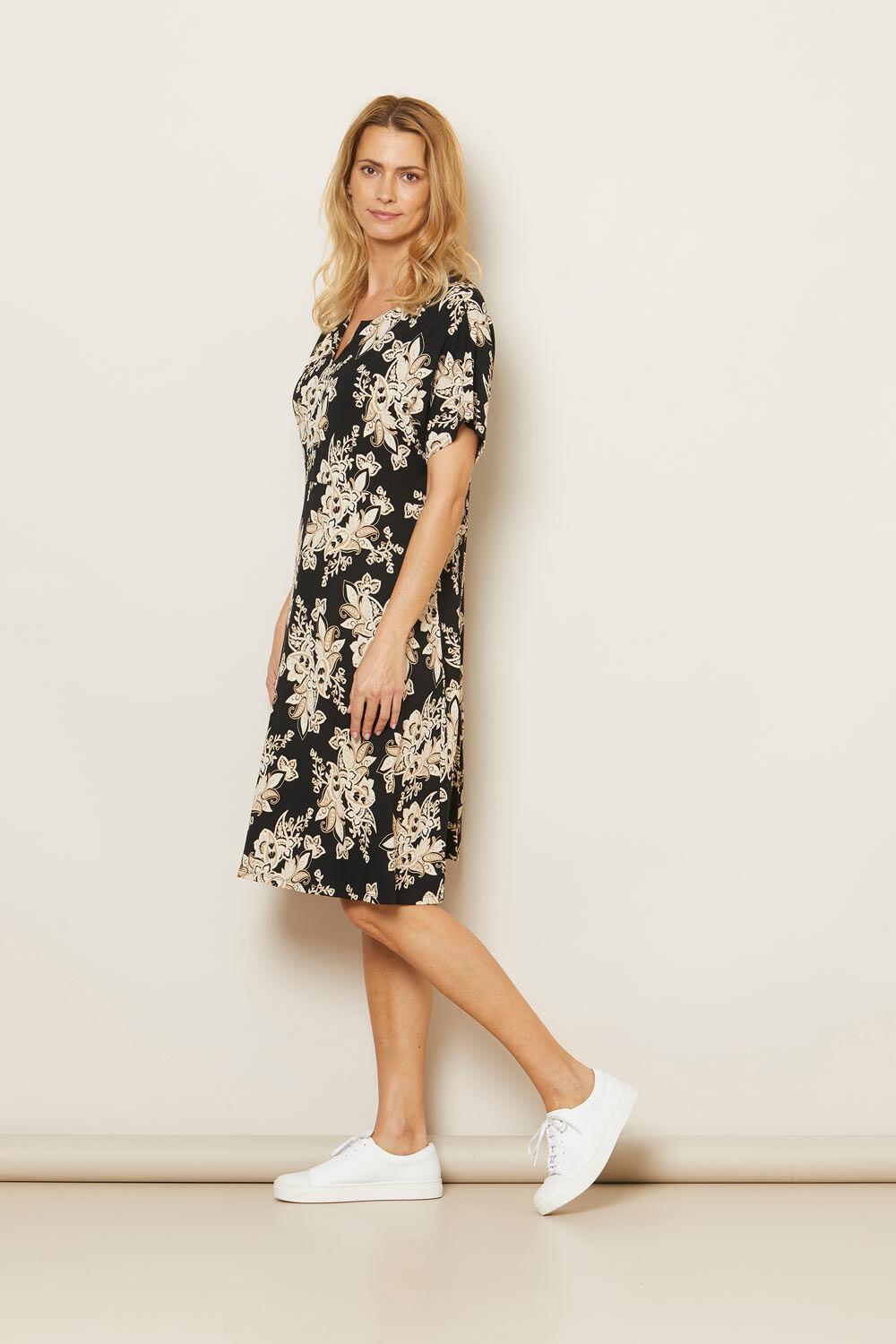 NEBALA KL&Auml;NNING, Nomad