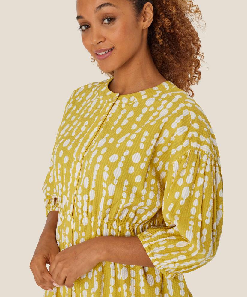 Itu Skjorta, Oil Yellow