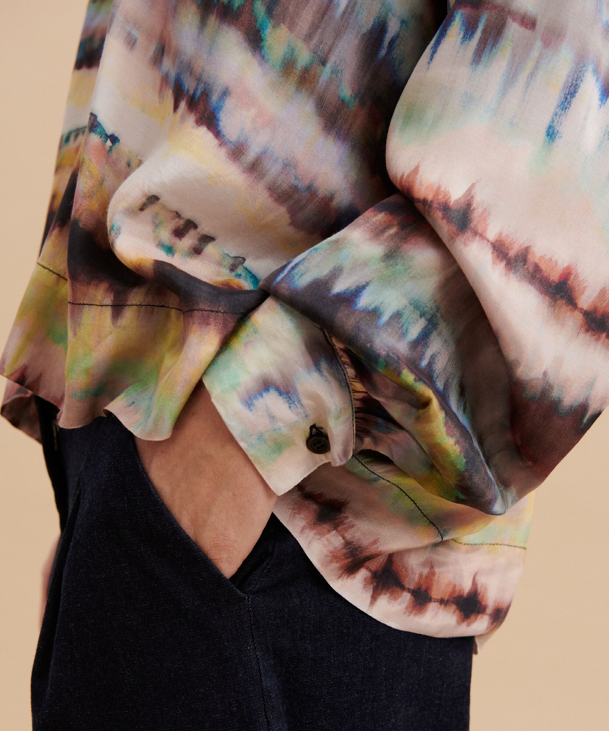 Dolma Blus, Misty Rose