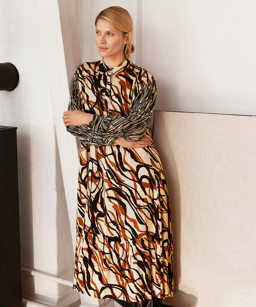 NARAI KLÄNNING, Monk's Robe