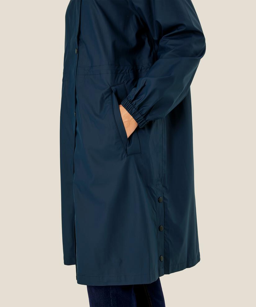 Terenna Regnkappa, Navy
