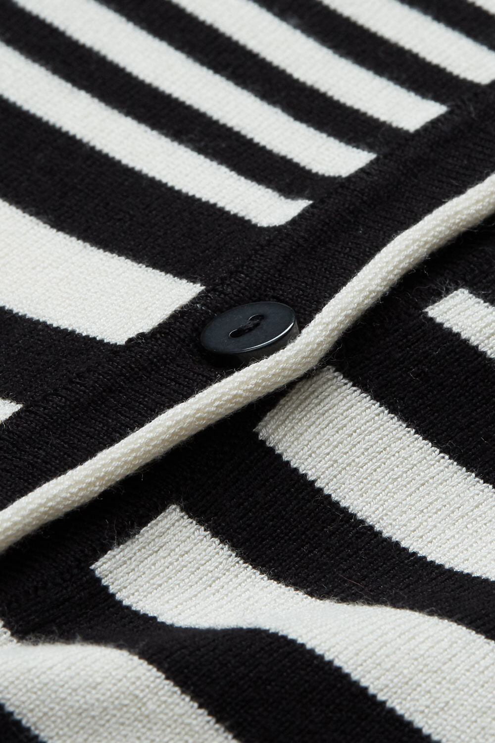 LONDON KOFTA, Whitecap