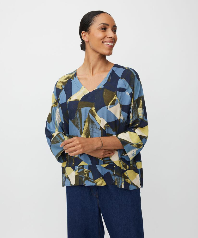 Benika Blus, Proven Blue