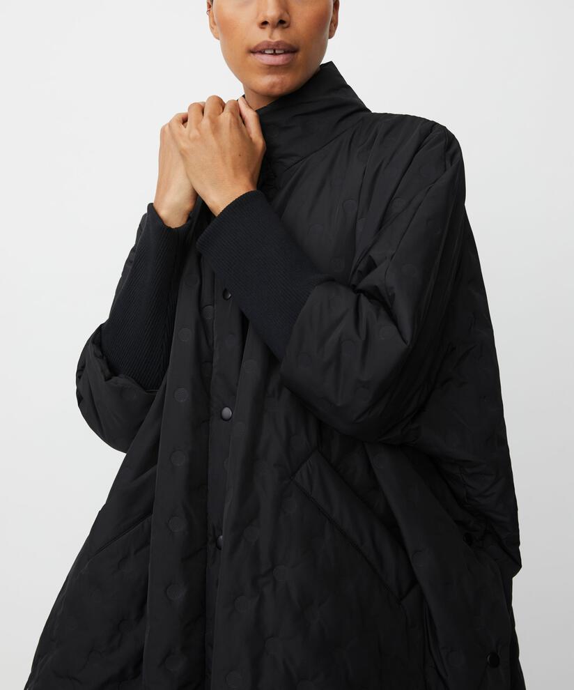 Tilda Kappa, Black