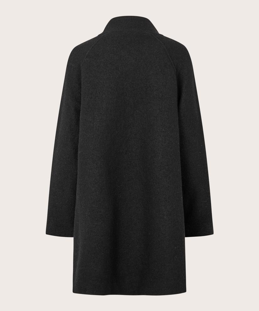 Teresa Ullkappa, Black