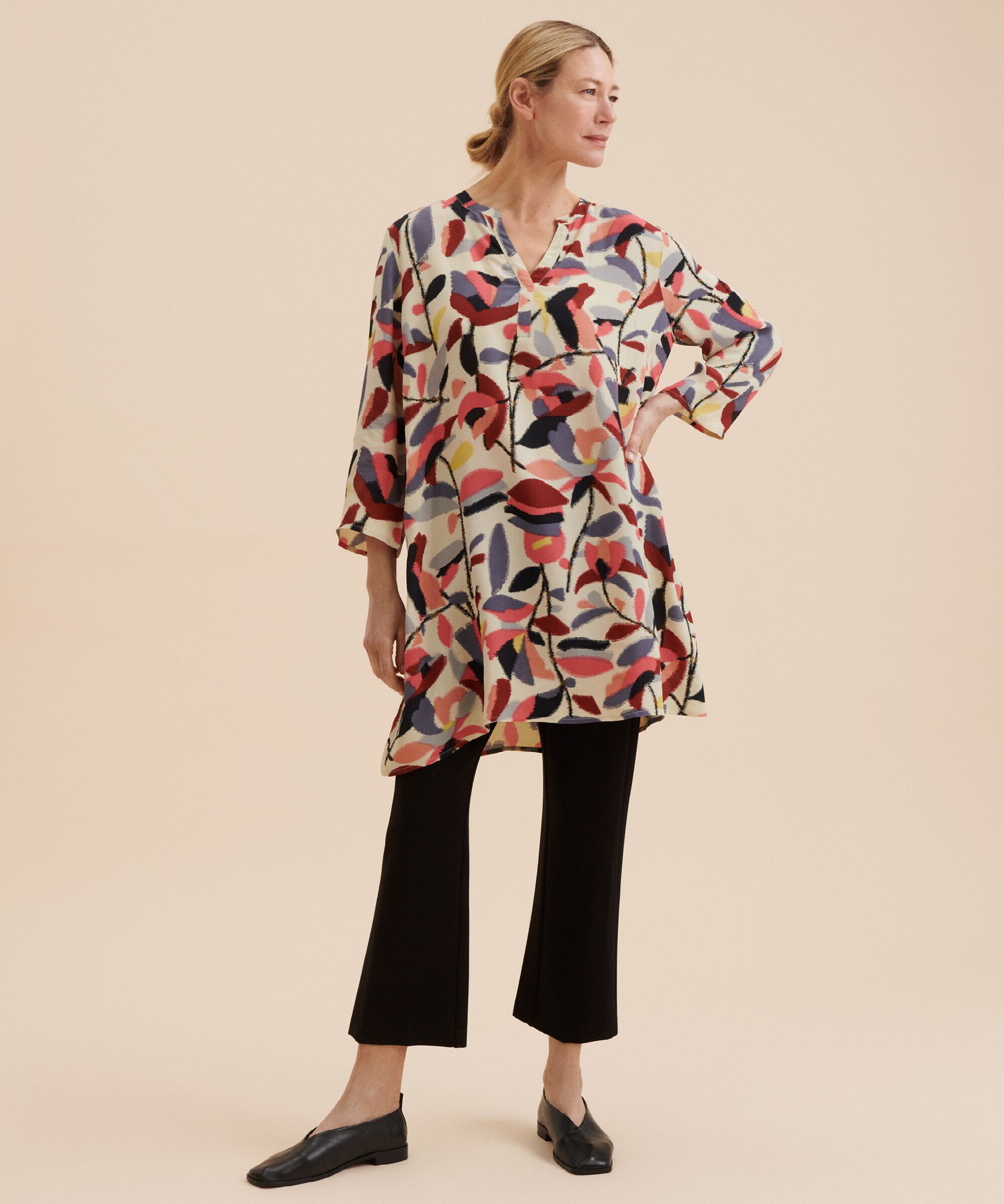 Gali Tunika, Calypso Coral