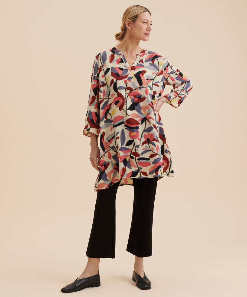 Gali Tunika, Calypso Coral