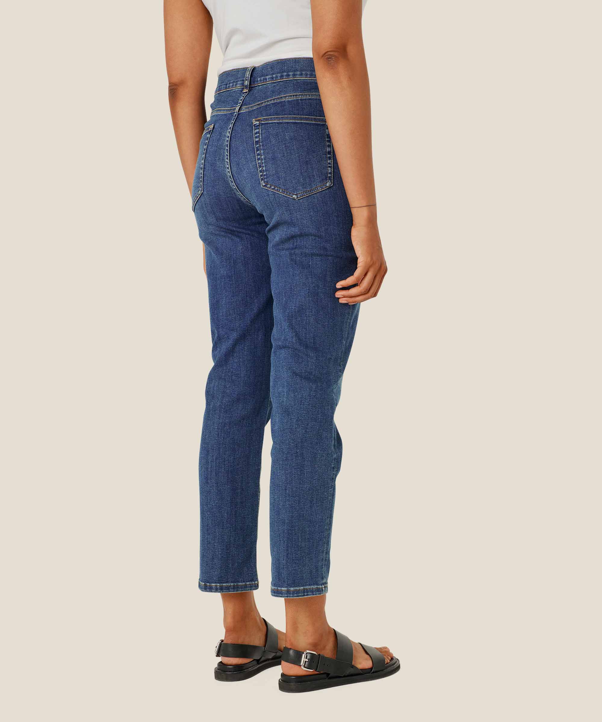 Pomnare Jeansbyxor, Basic Denim