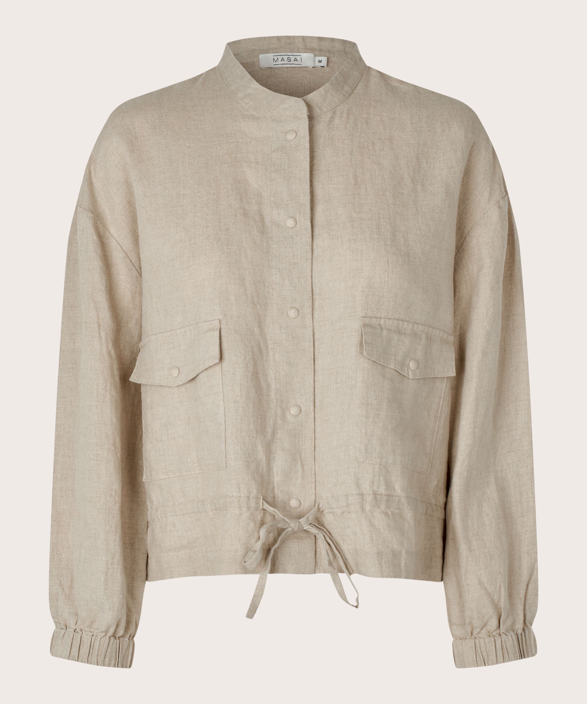 Junoa Jacka, Natural