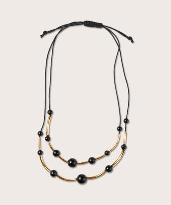 Roseanne Halsband, Gold