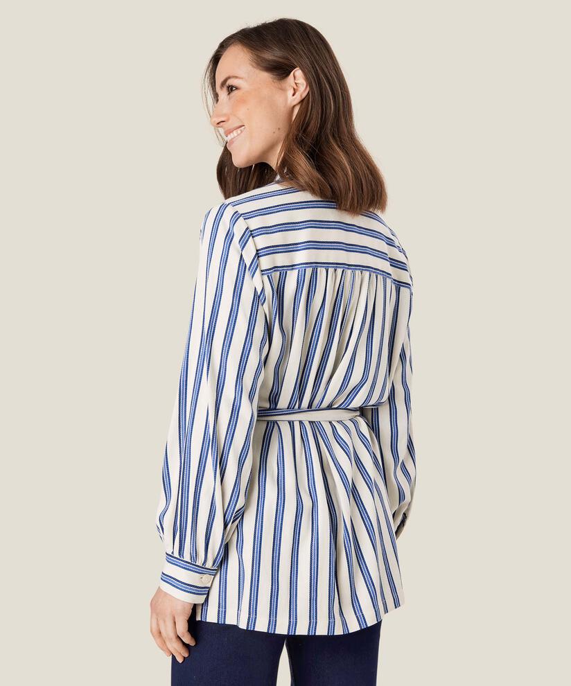 Ingelo Skjorta, Nebulas Blue