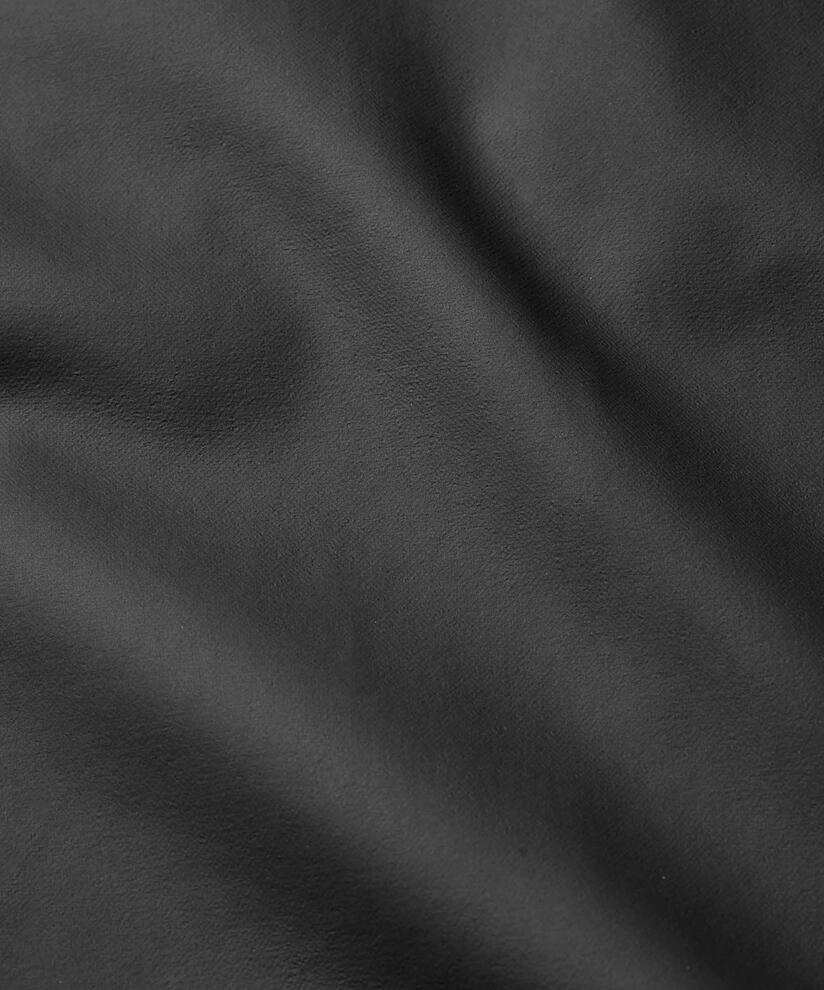 Theia Regnkappa, Black