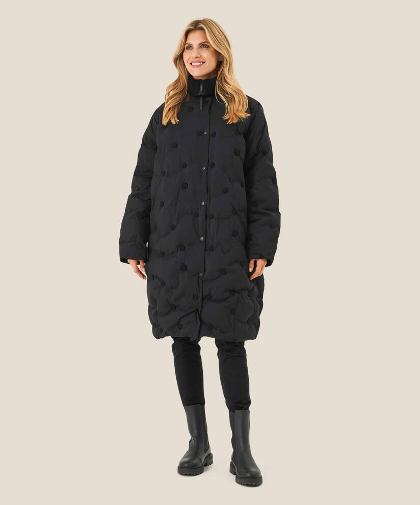 Tahila Dunkappa, Black