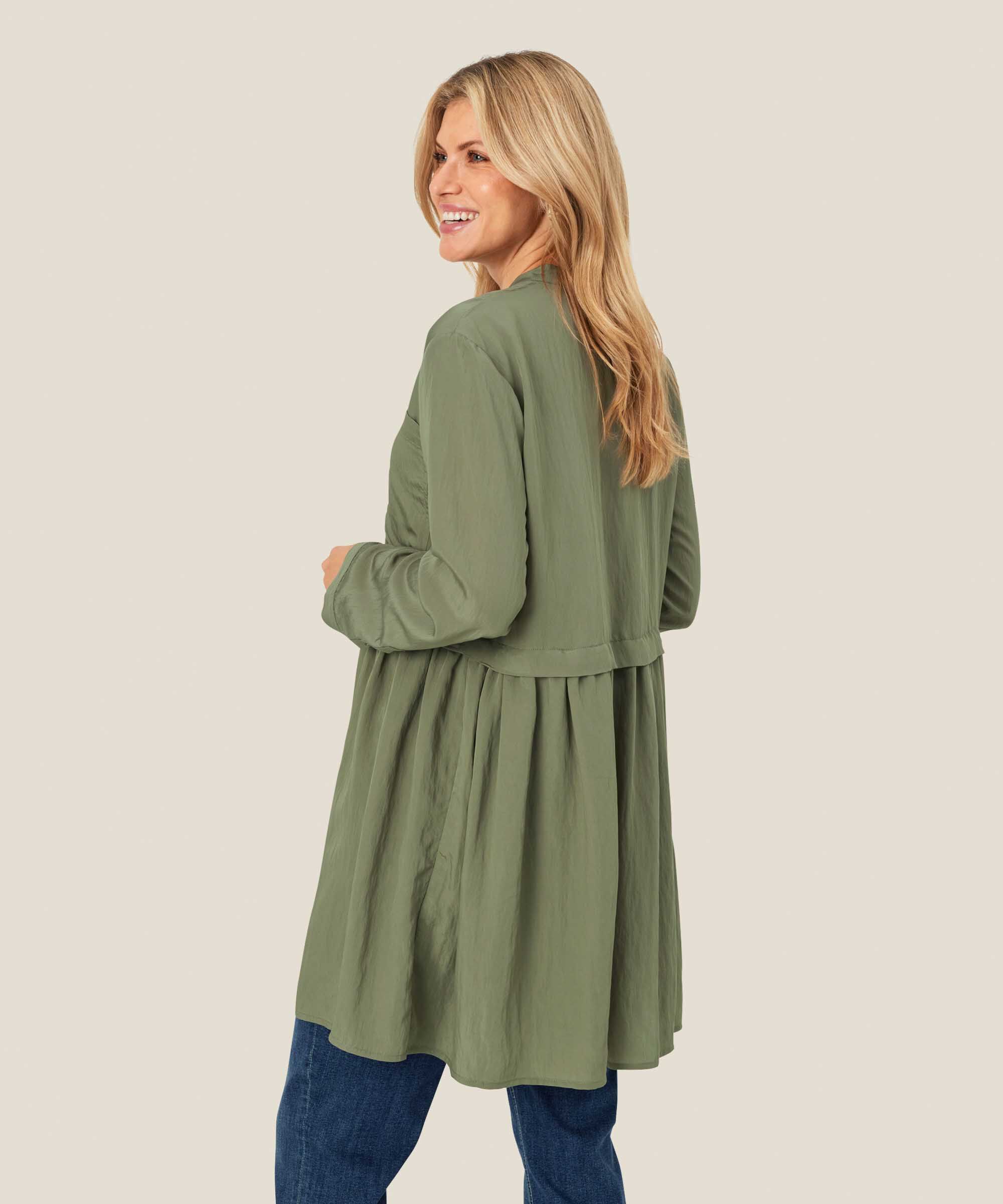 Ilenia Skjorta, D. Lichen Green