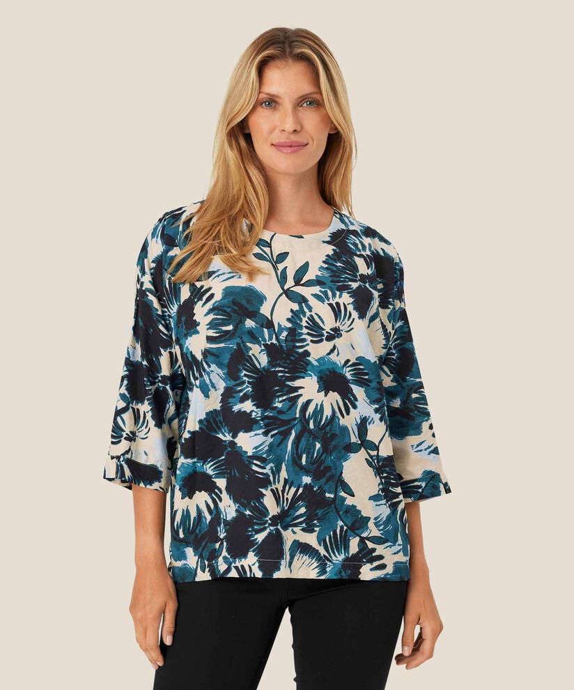 Becca Blus, Reflect Pond