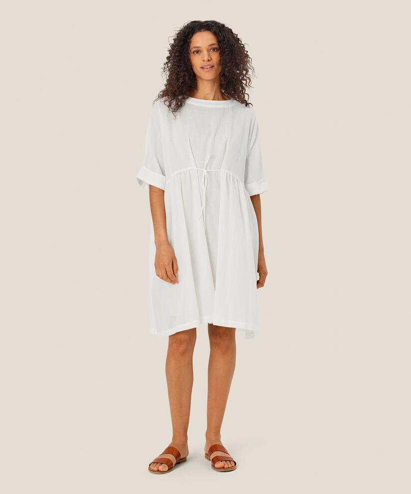 Nilinna Klänning, White