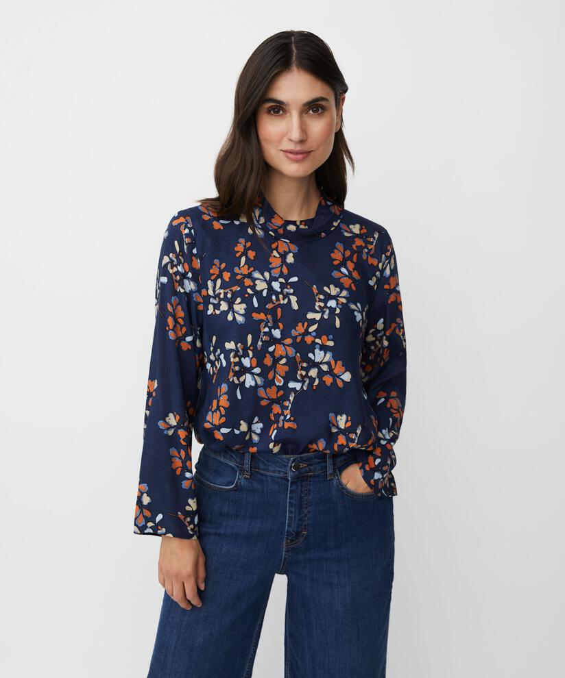 Dalmora Blus, Autumnal