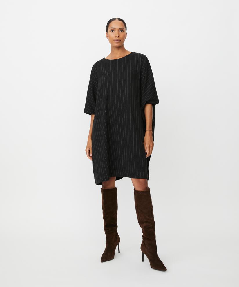 Nujanka JERSEY Klänning, Black