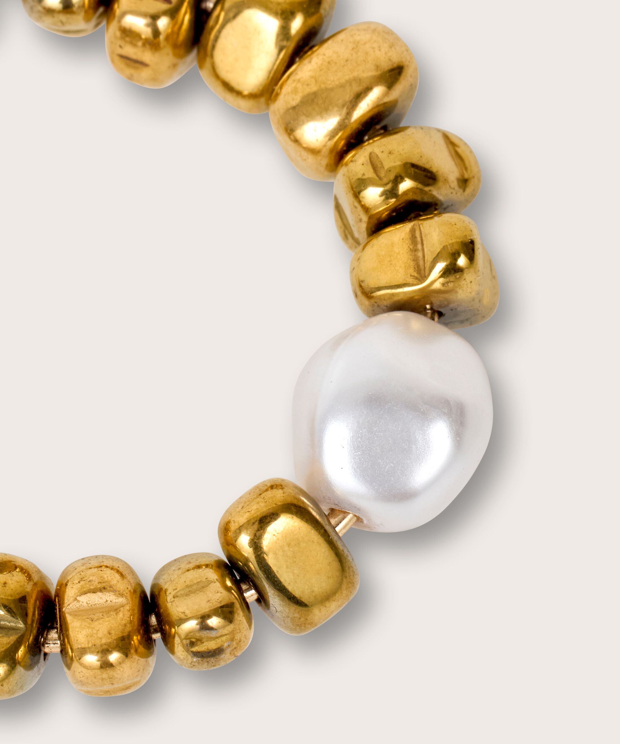 Rue Öhrhängen, Gold