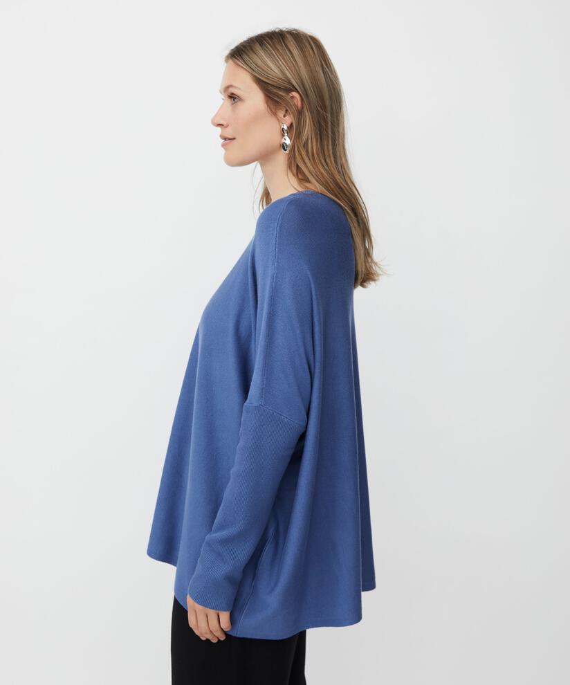 Fanasi Topp, Bijou Blue
