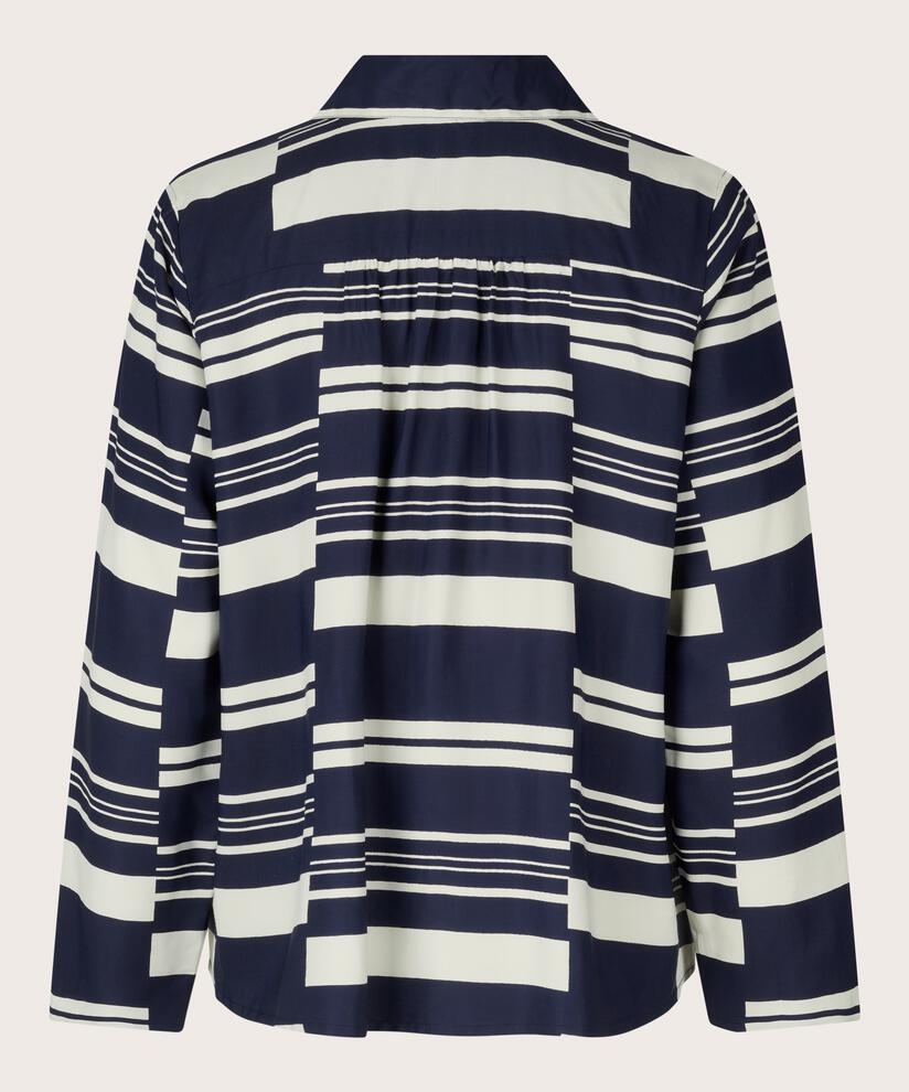 Bonela Topp, Navy Blazer