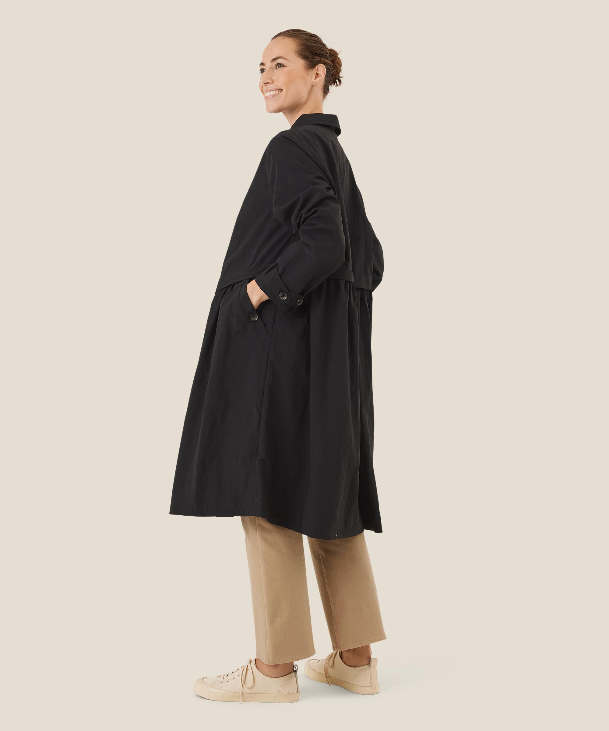 Tilia Kappa , Black