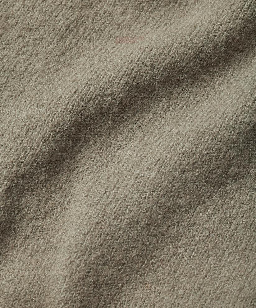 Faye Strikkegenser, Vetiver