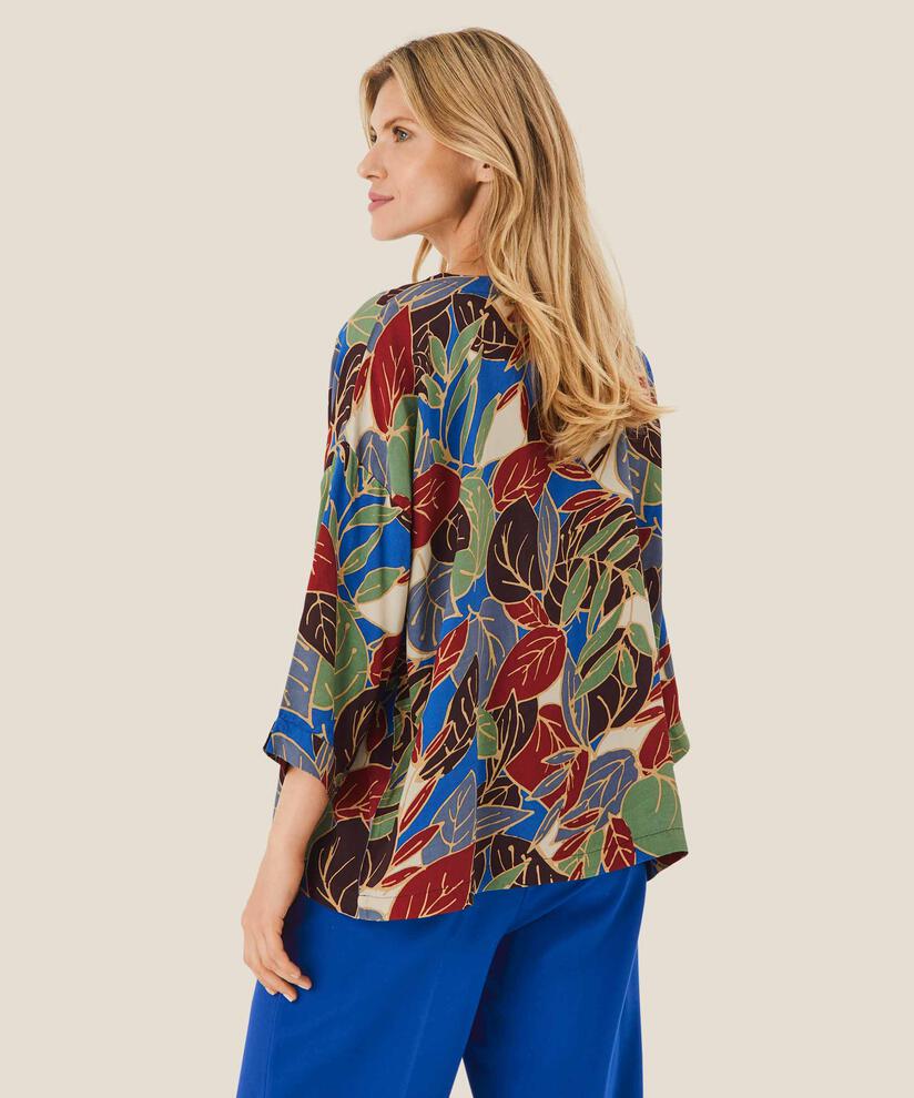 Becca Blus, Surf the web
