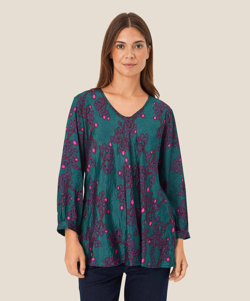 Katasis Blus, Reflect Pond
