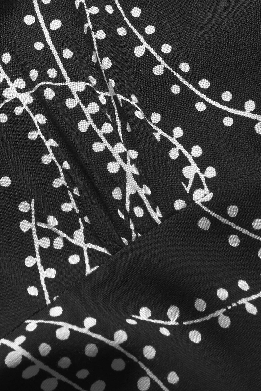 Nanette KL&Auml;NNING, Black