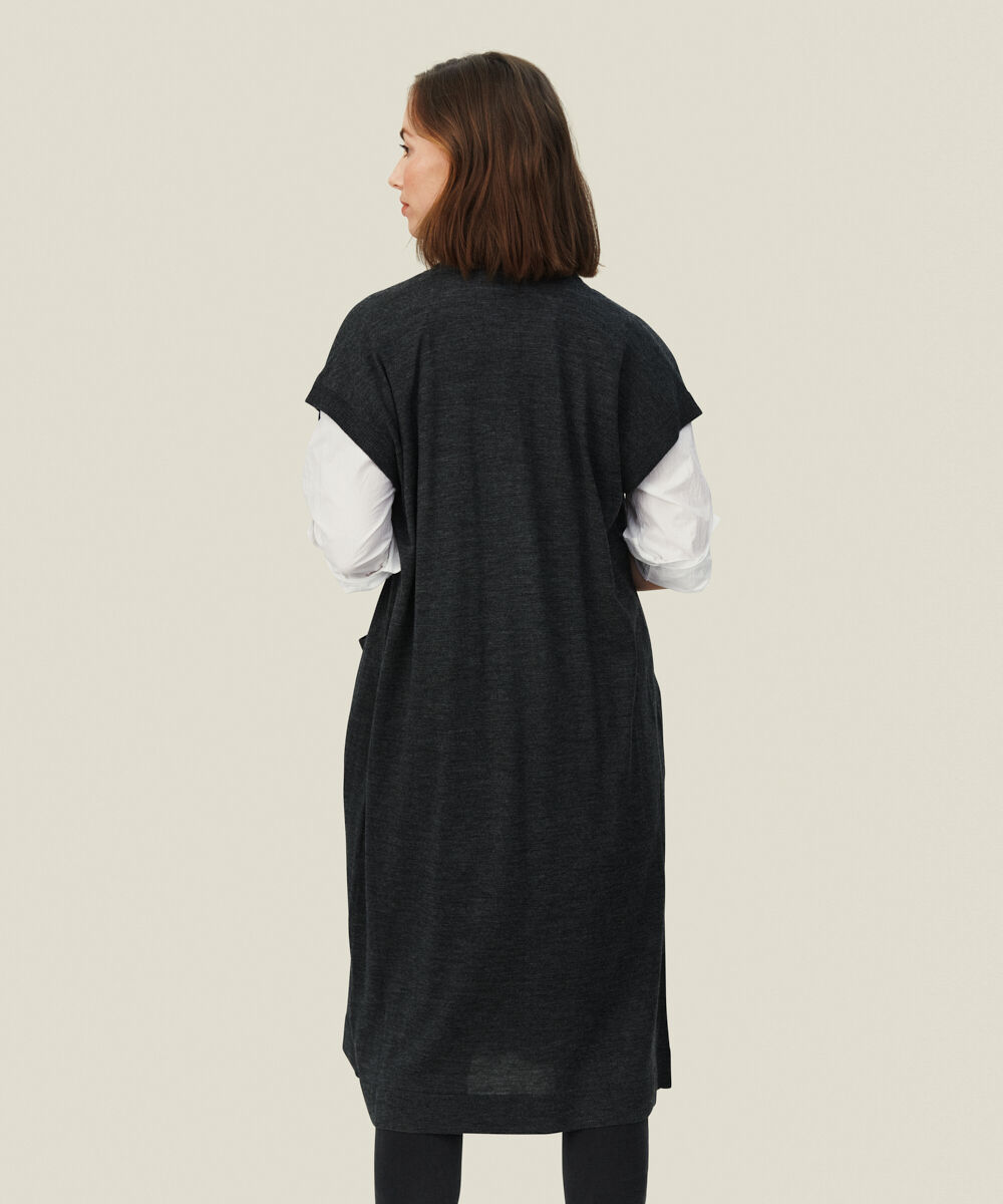 LEE KOFTA, D. Grey mel.