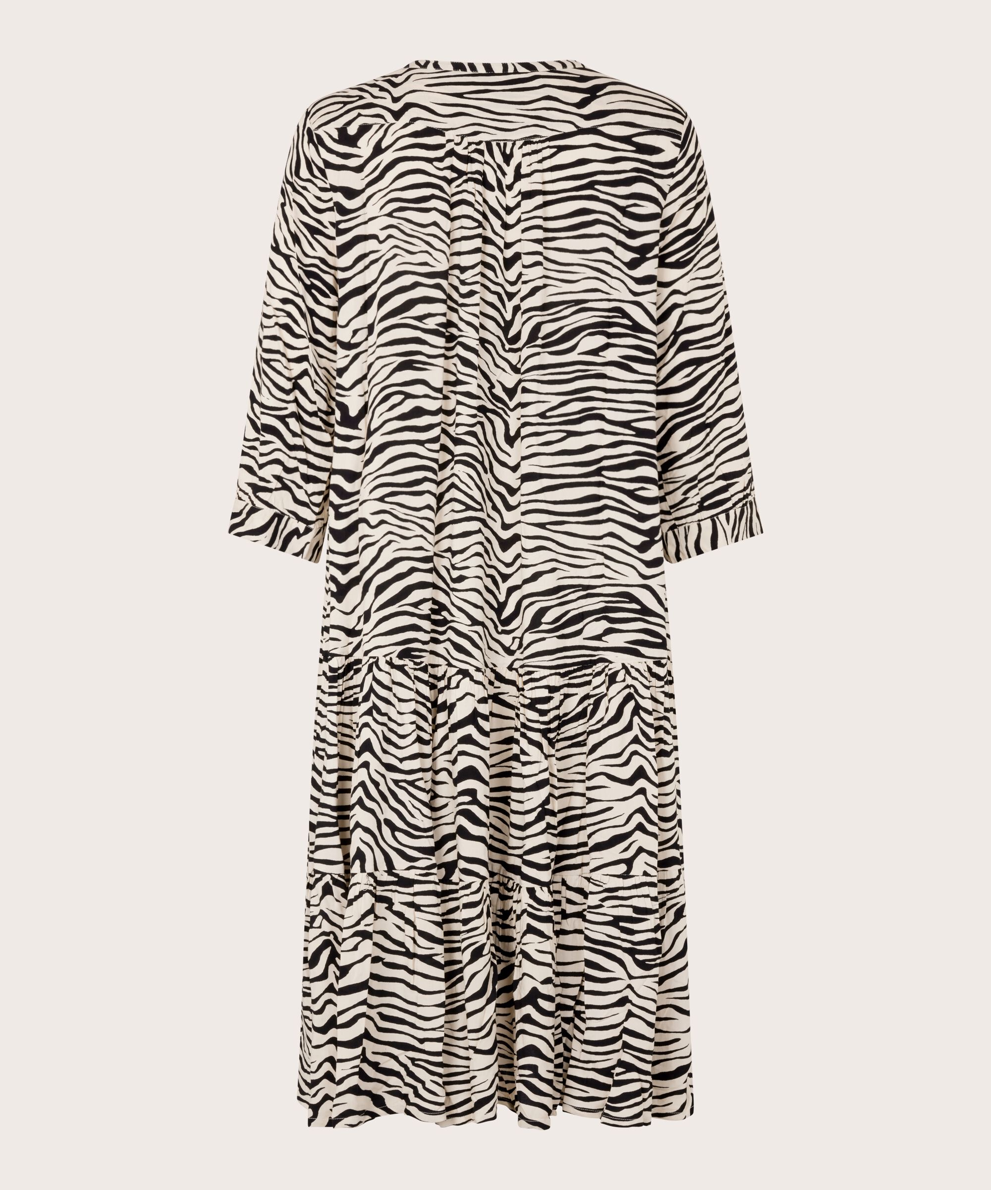 Nari Klänning, Whitecap