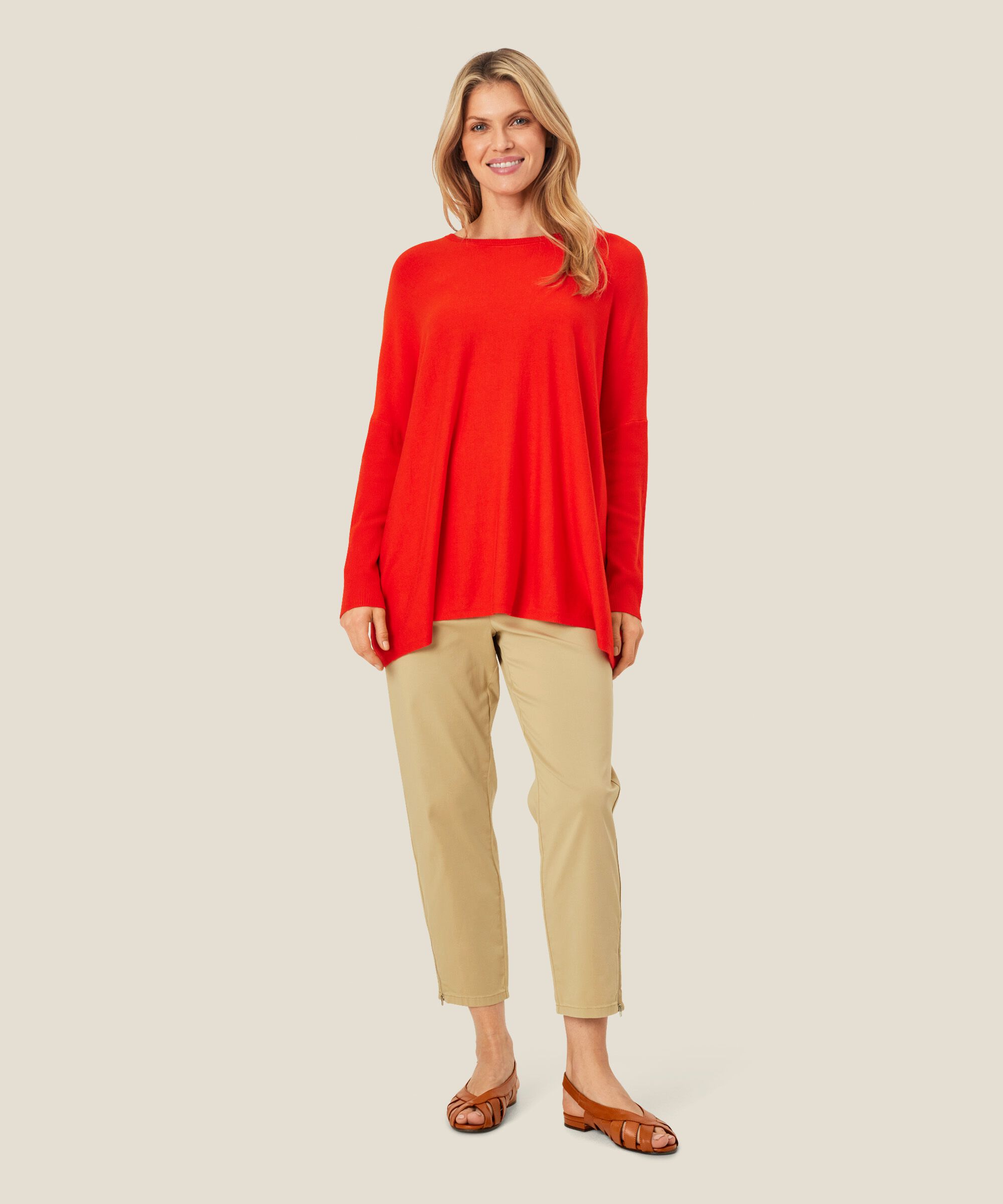 Fanasi Topp, Poinciana