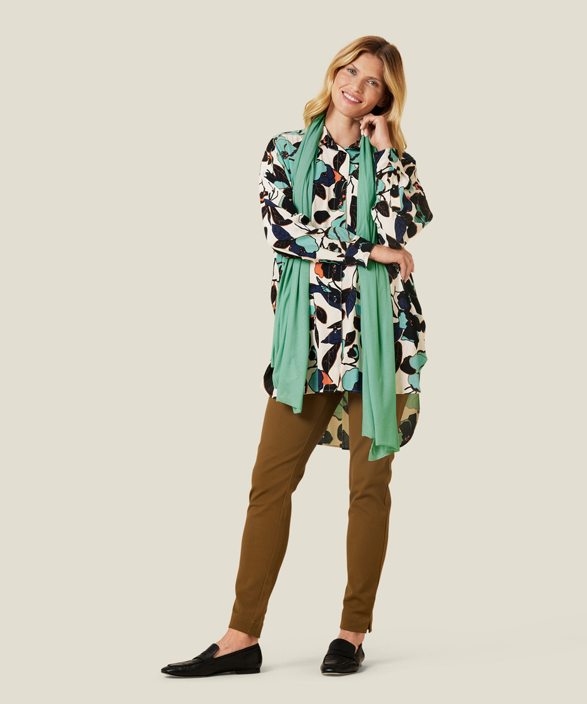 IVETTA SKJORTA, Feldspar