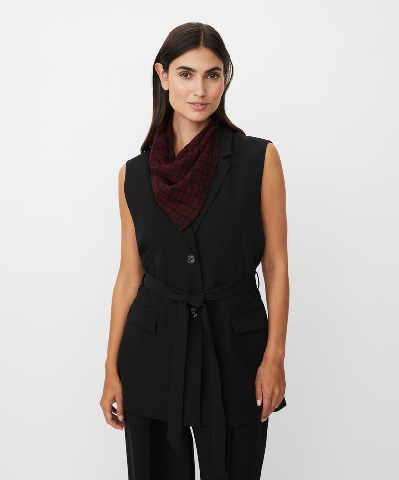 Azmira Ullscarf, Tawny Port