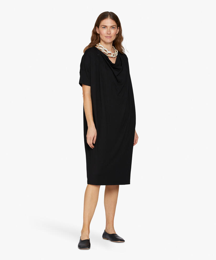 NEOLLA KLÄNNING, Black