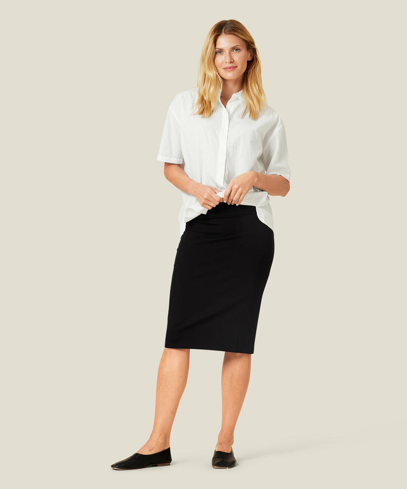 SUE KJOL, Black