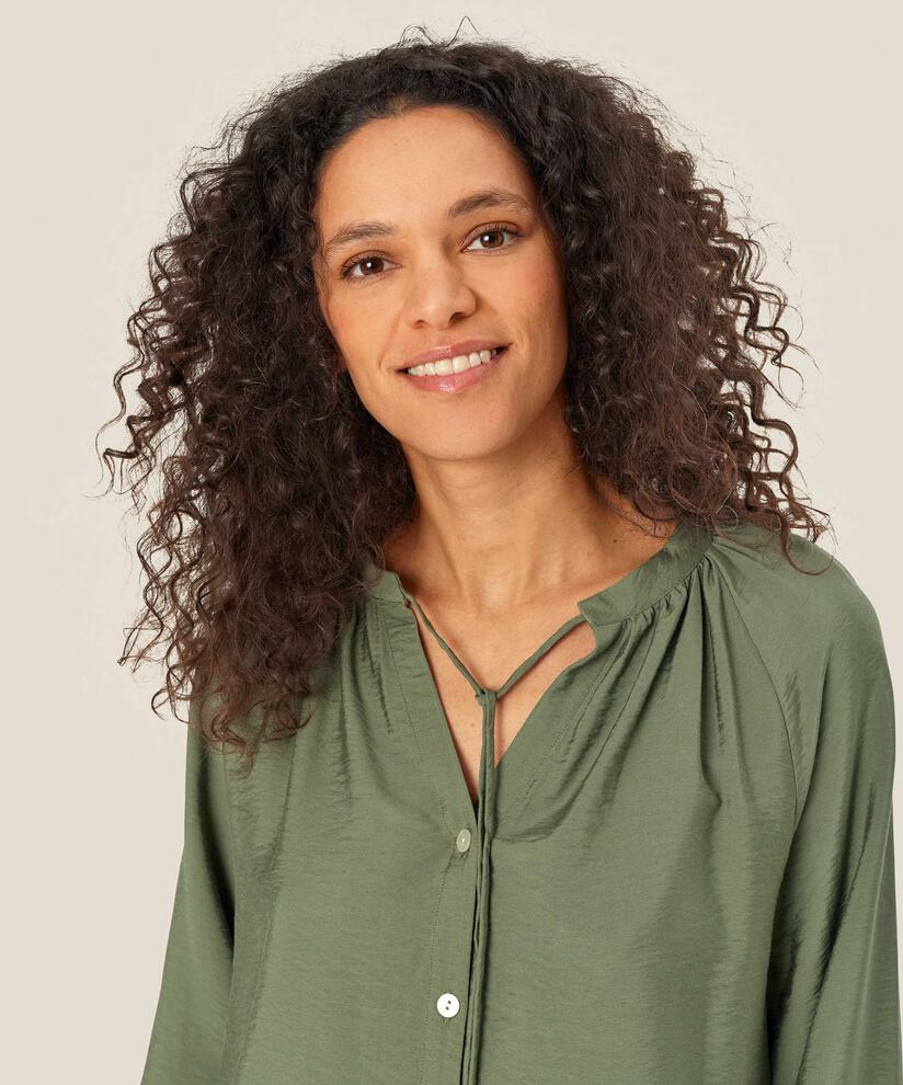 Iralea Skjorta, Four Clover
